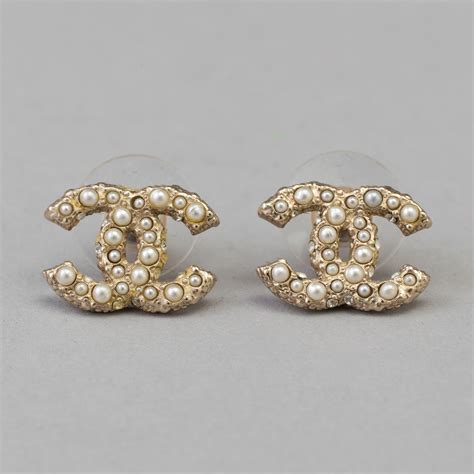 chanel cc örhängen|chanel earrings for women.